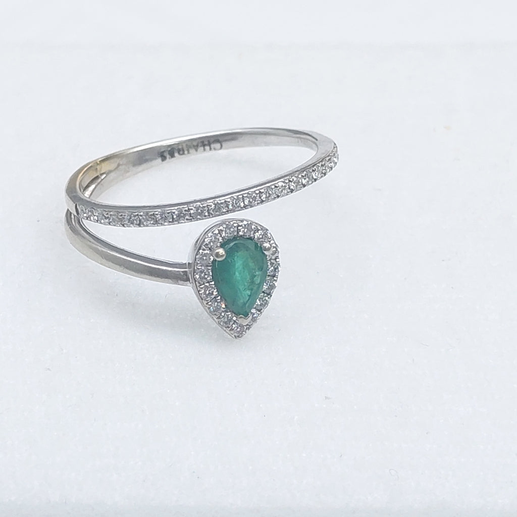 ANILLITO ORO, ORO BLANCO 18 K 2.7 GRMS (SEMINUEVO)
