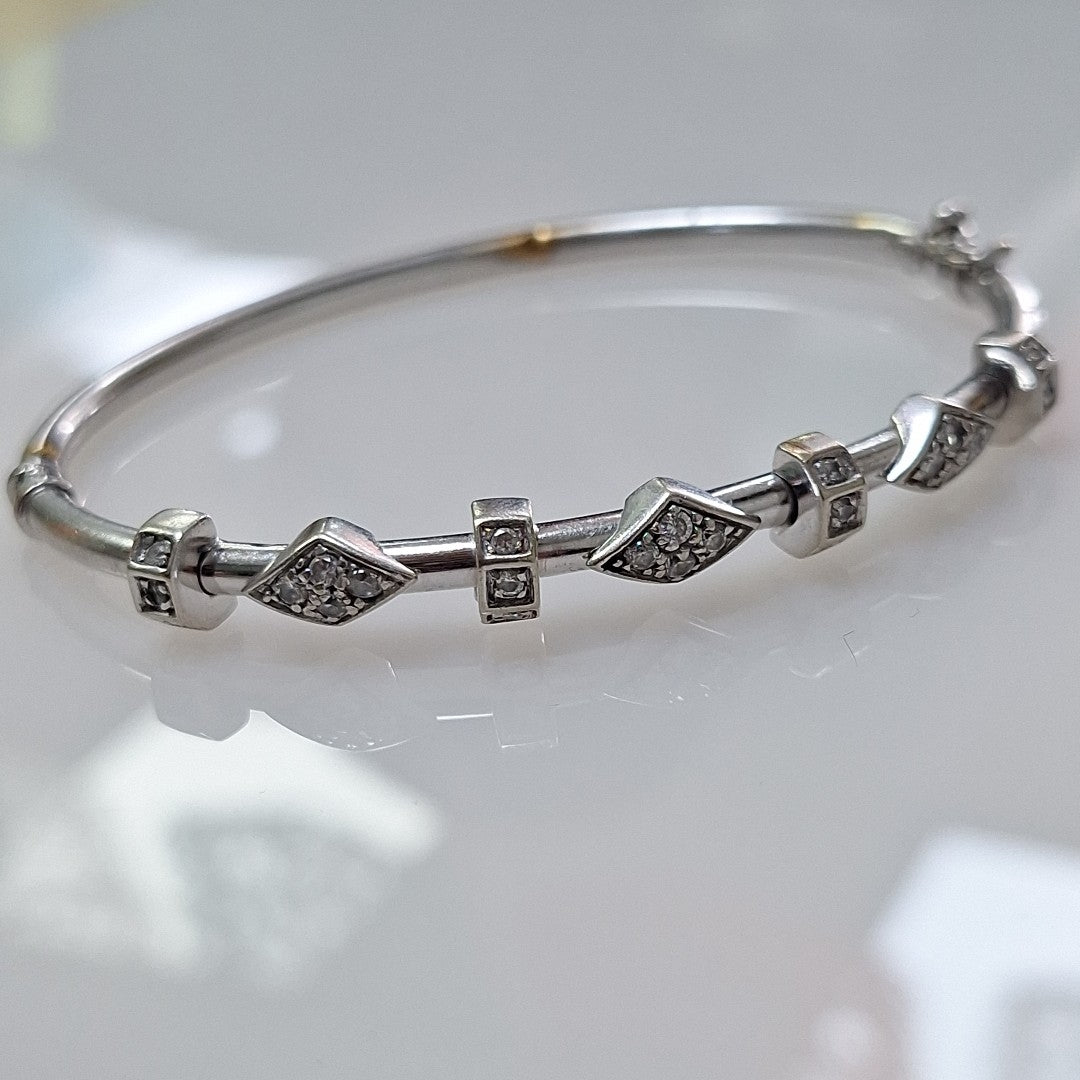 PULSERA RIGIDA ORO BLANCO 14 K 7,30 GRMS (SEMINUEVO)