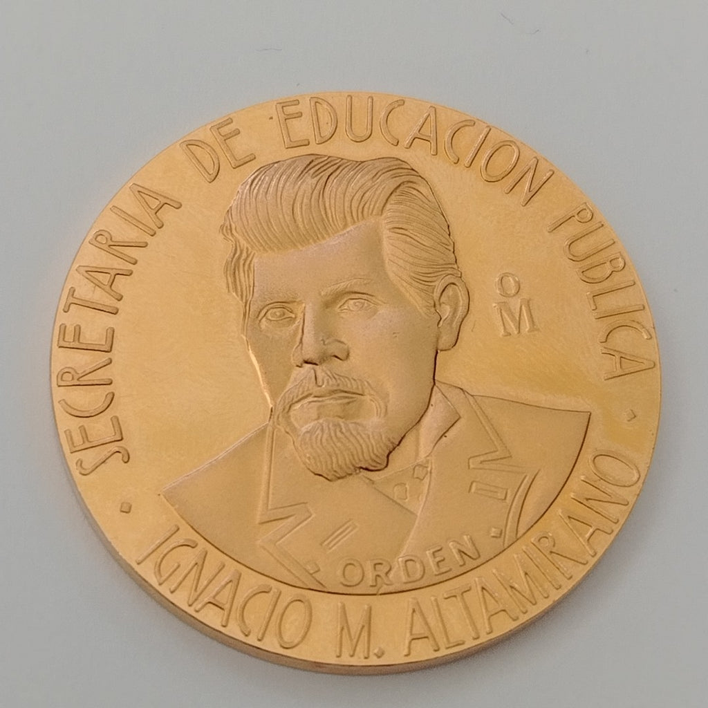 K1 41,90 GRMS 21 K IDENTIFICACIÓN MEDALLA PERSONAL MATERIALES ORO OBSERVA (SEMINUEVO)