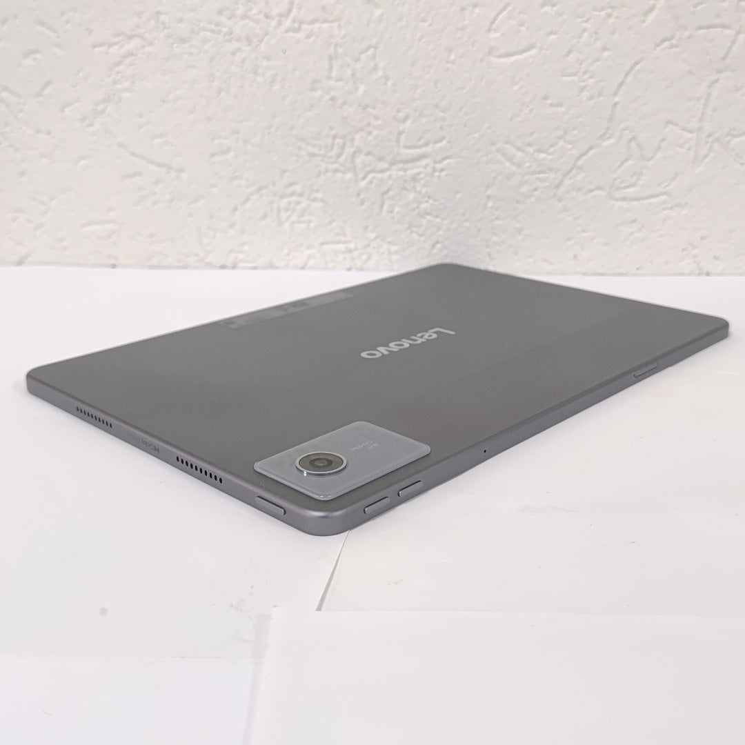 TABLETA LENOVO IDEATAB TB336FU (2025) 128 GB 8 GB RAM (SEMINUEVO)