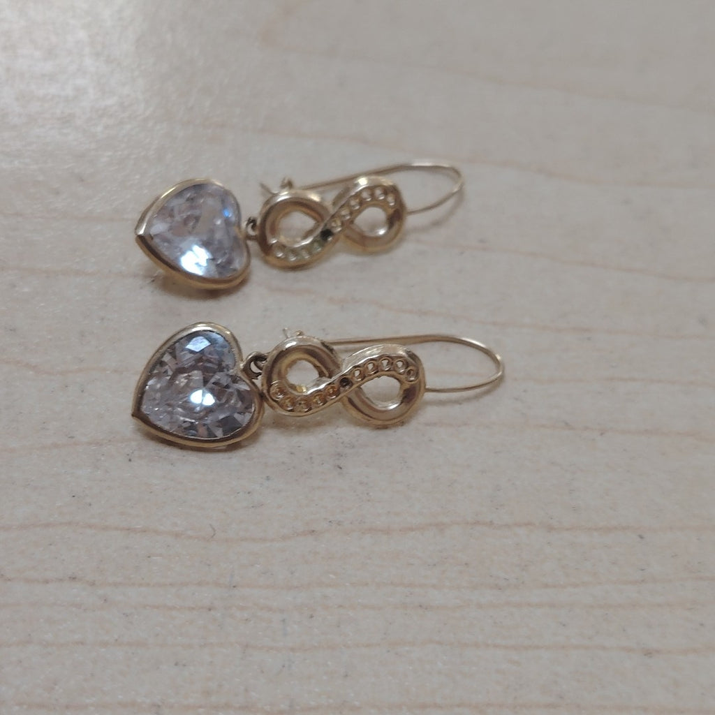 ARETES PAR ORO 10 K 1.8 GRMS (SEMINUEVO)