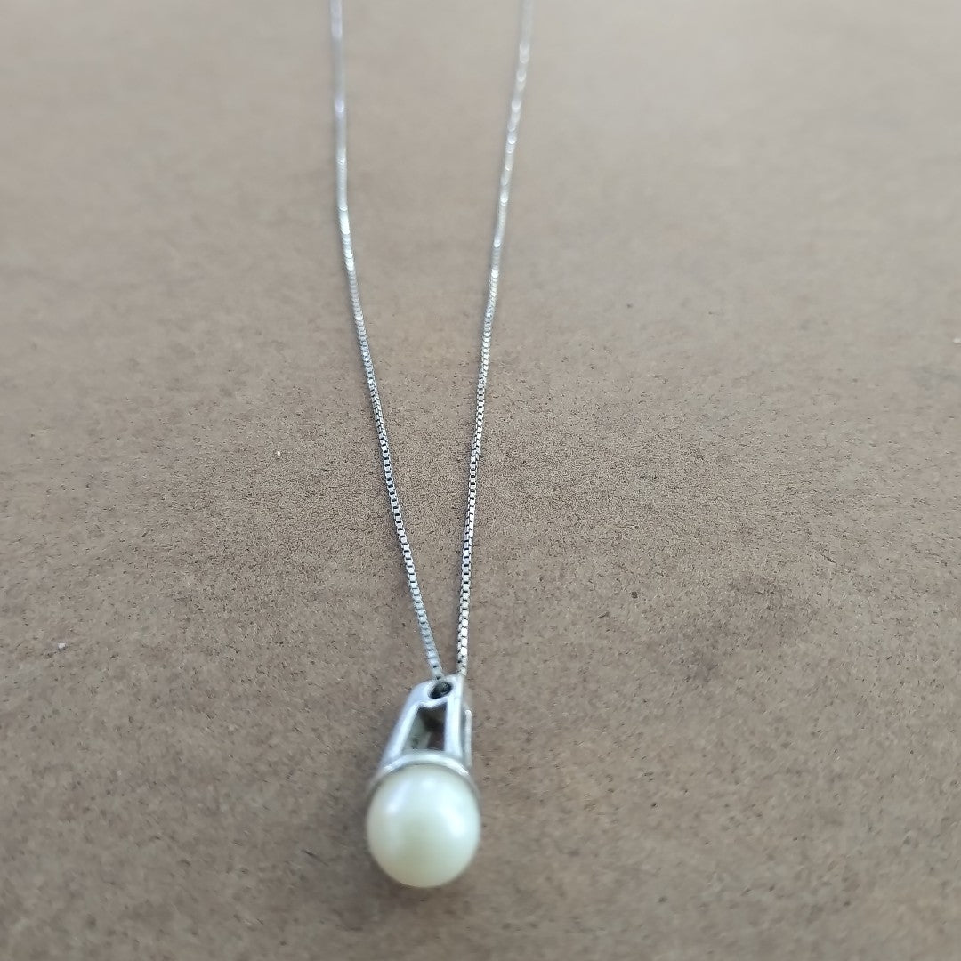 GARGANTILLA ORO BLANCO 10 K 3.4 GRMS (SEMINUEVO)