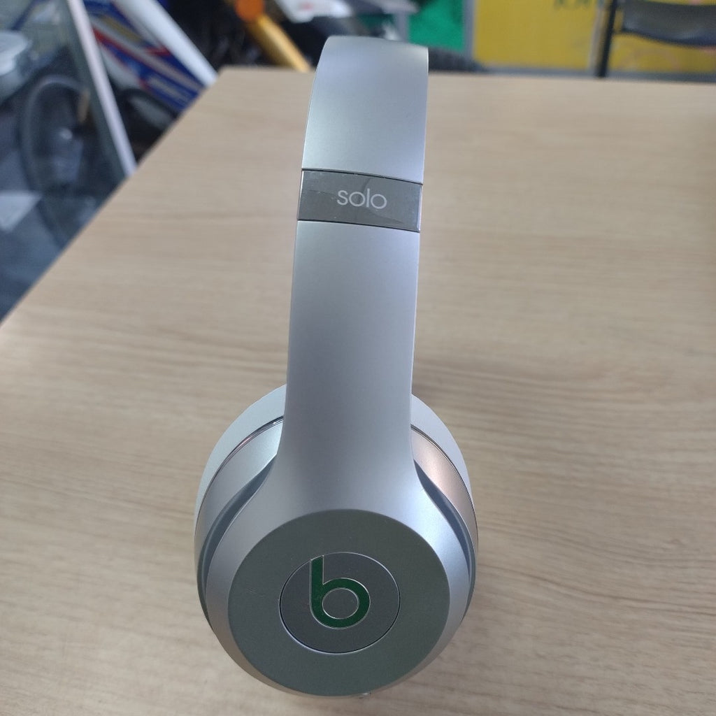 AUDIFONOS BEATS SOLO 3 INALAMBRICO ON EAR (SEMINUEVO)