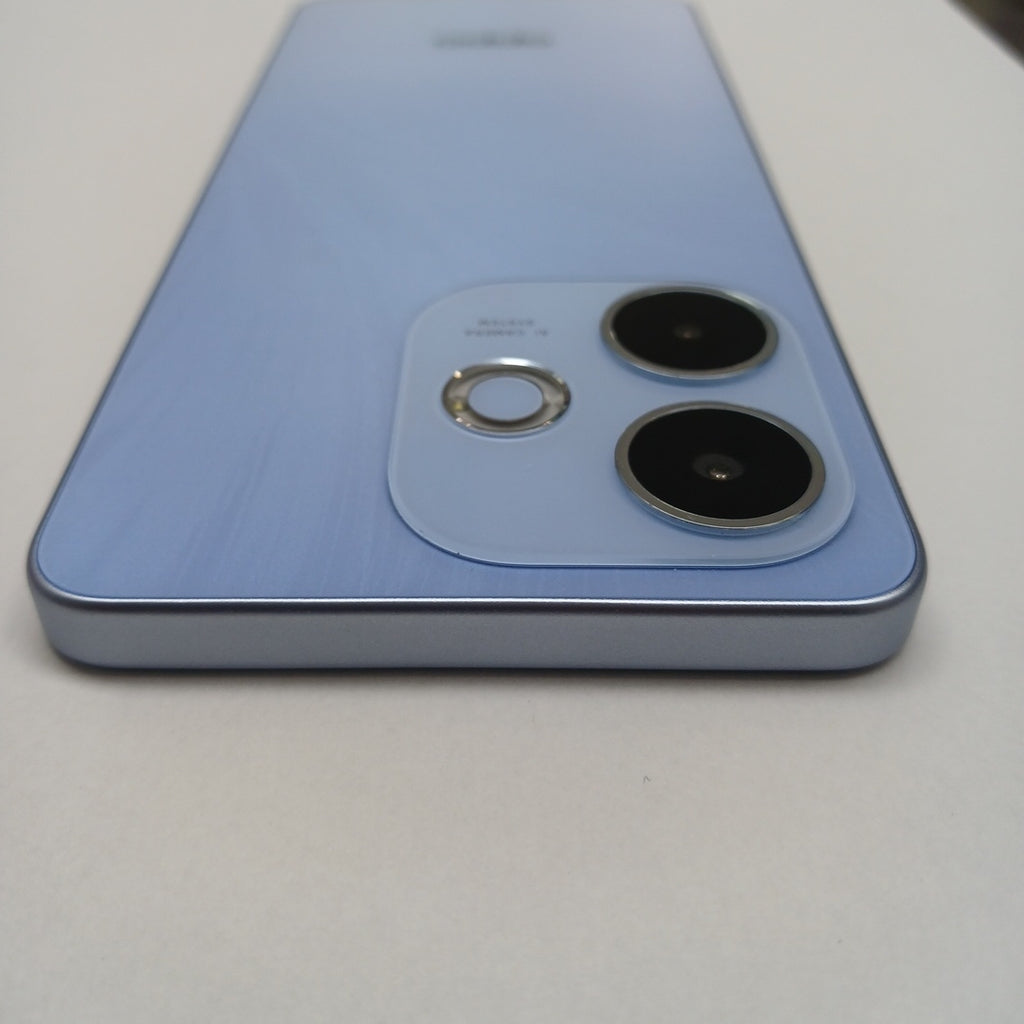 CELULAR OPPO A5 PRO CPH2711 (2025) 256 GB 8 GB RAM (SEMINUEVO)