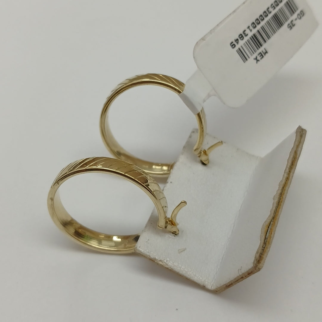 ARETES ARRACADA ASTRIADA 10K 1.9 GR (NUEVO)