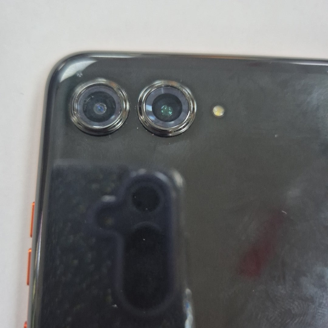 CELULAR MOTOROLA RAZR 50 5G XT2453-1 512 GB 12 GB RAM (SEMINUEVO)
