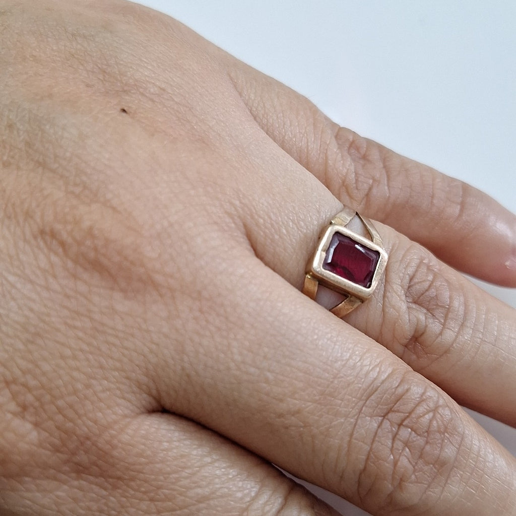 ANILLITO ORO 8 K 1.5 GRMS (SEMINUEVO)