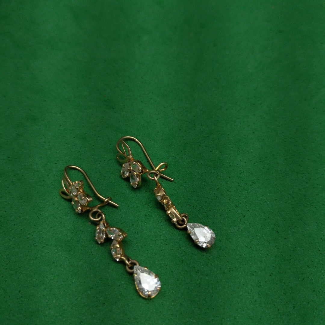 ARETES PAR ORO 10 K 3.6 GRMS (SEMINUEVO)