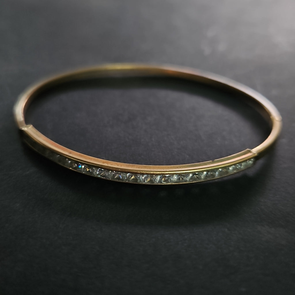 PULSERA RIGIDA ORO 10 K 3.9 GRMS (SEMINUEVO)