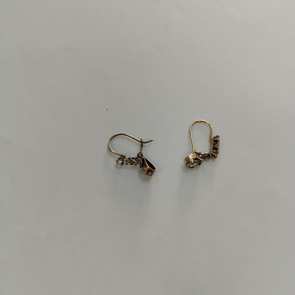 ARETES PAR ORO 8 K 1.1 GRMS (SEMINUEVO)