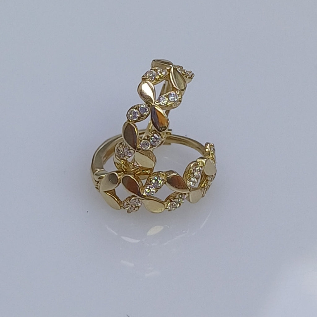 HUGGIES ORO 14K 1.4 (NUEVO)