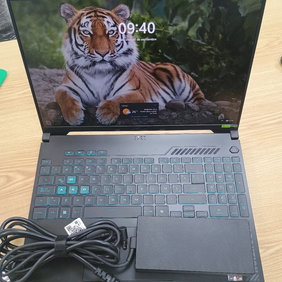 LAPTOP ASUS TUF GAMING A16 FA607NU-RL057W (2025) 1 TB SSD 16 GB RAM (SEMINUEVO)