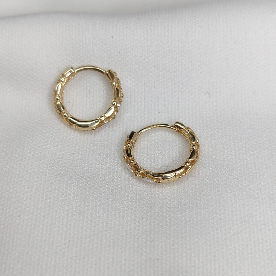 HUGGIES ORO 14K 1.2 (NUEVO)