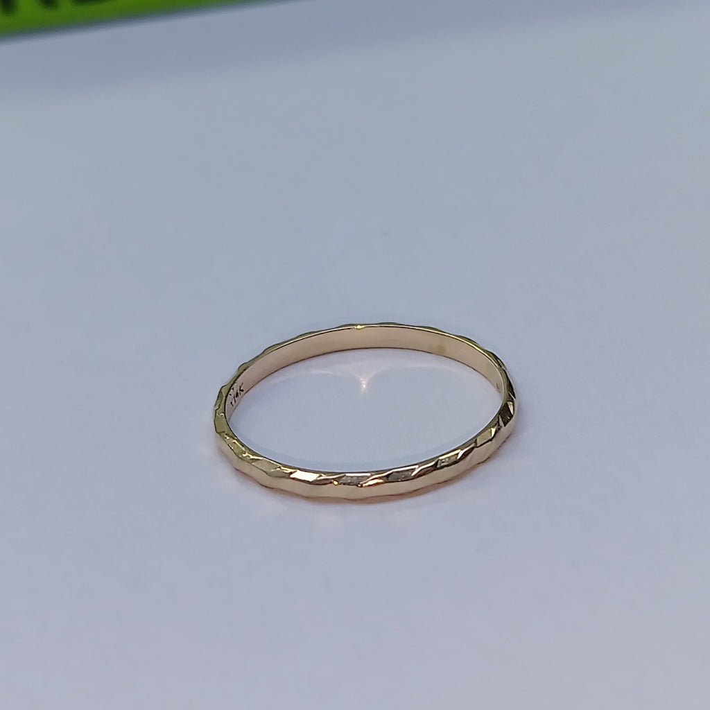 ARGOLLA ORO 14 K 0.8 GRMS (SEMINUEVO)