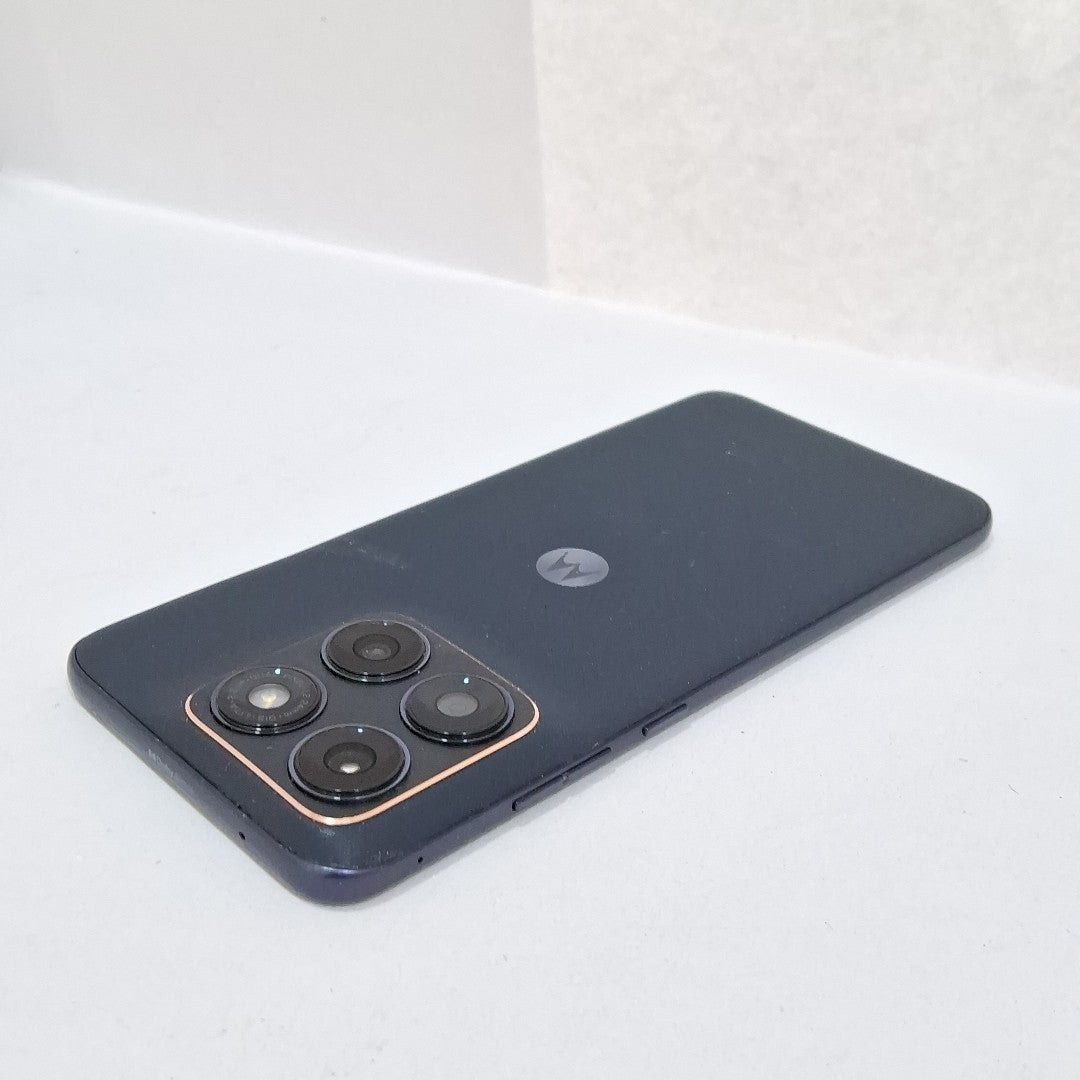 CELULAR MOTOROLA EDGE 70 FUSION XT2605-3 (2026) 256 GB 8 GB RAM (SEMINUEVO)