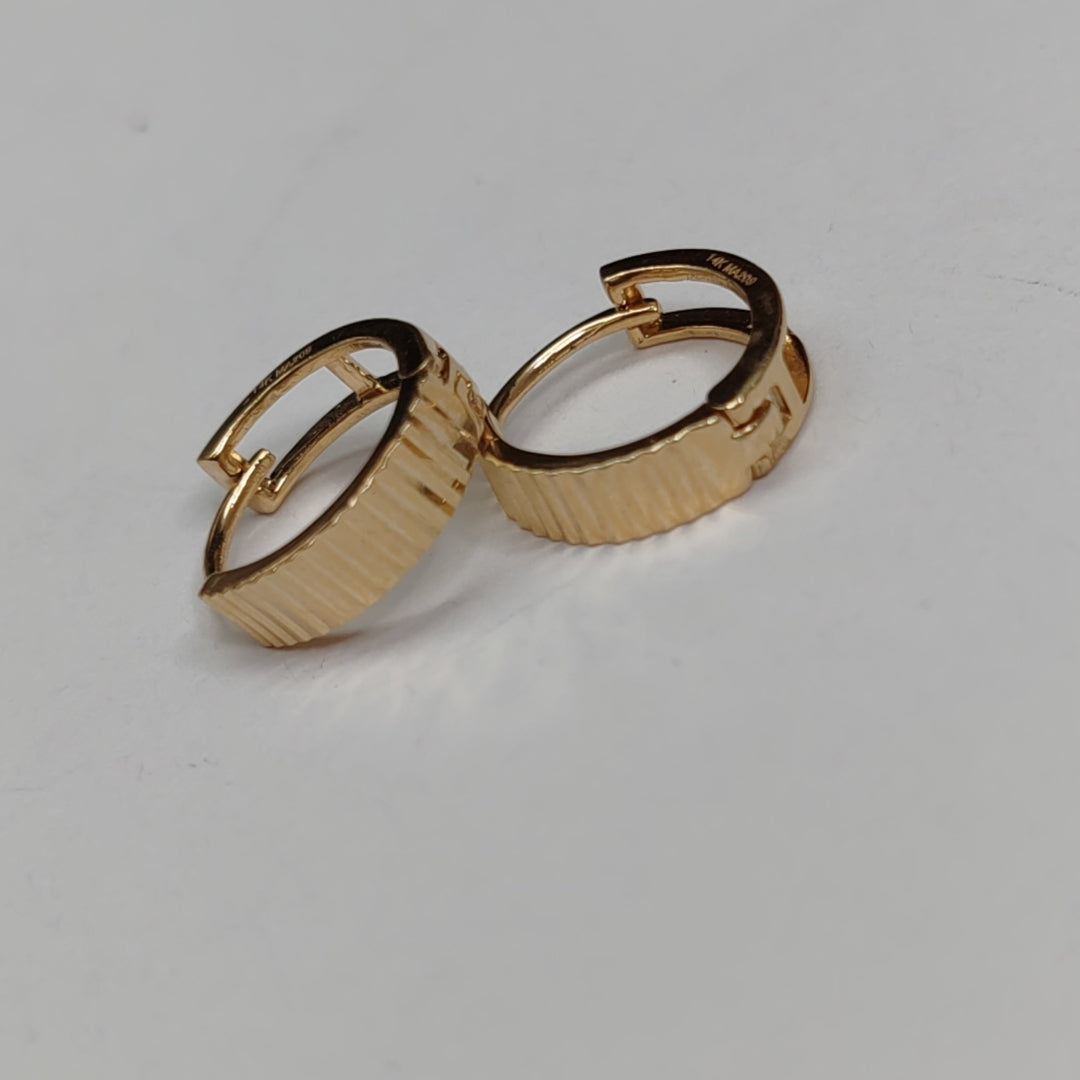HUGGIES ORO 14K 1.9 (NUEVO)