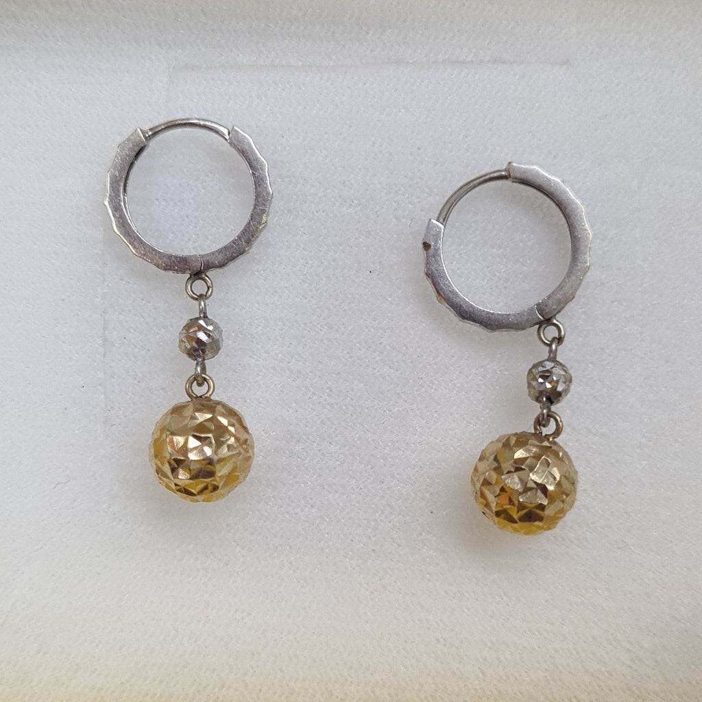ARRACADAS PAR ORO, ORO COMBINADO 14 K 2.2 GRMS (SEMINUEVO)