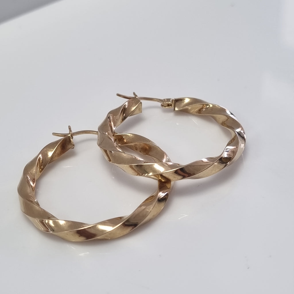 ARRACADAS PAR ORO 14 K 4.3 GRMS (SEMINUEVO)