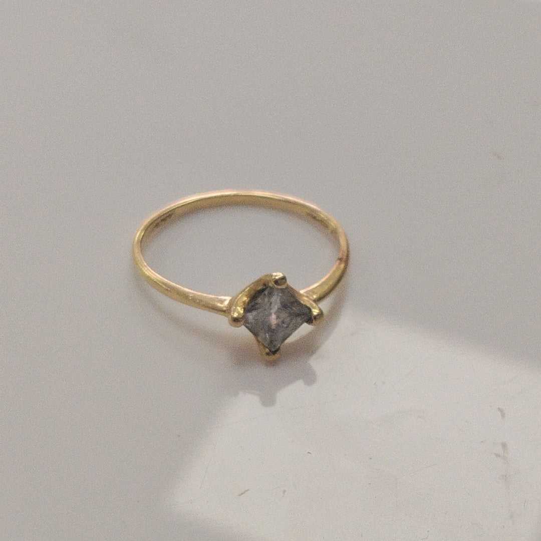 ANILLITO ORO 14 K 1.7 GRMS (SEMINUEVO)
