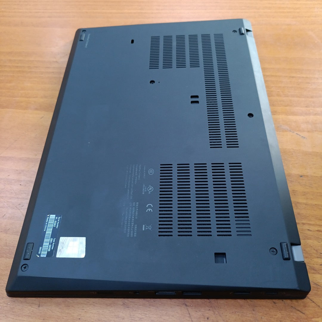 LAPTOP LENOVO THINKPAD T14 GEN 2 (2022) 512 GB SSD 16 GB RAM (SEMINUEVO)