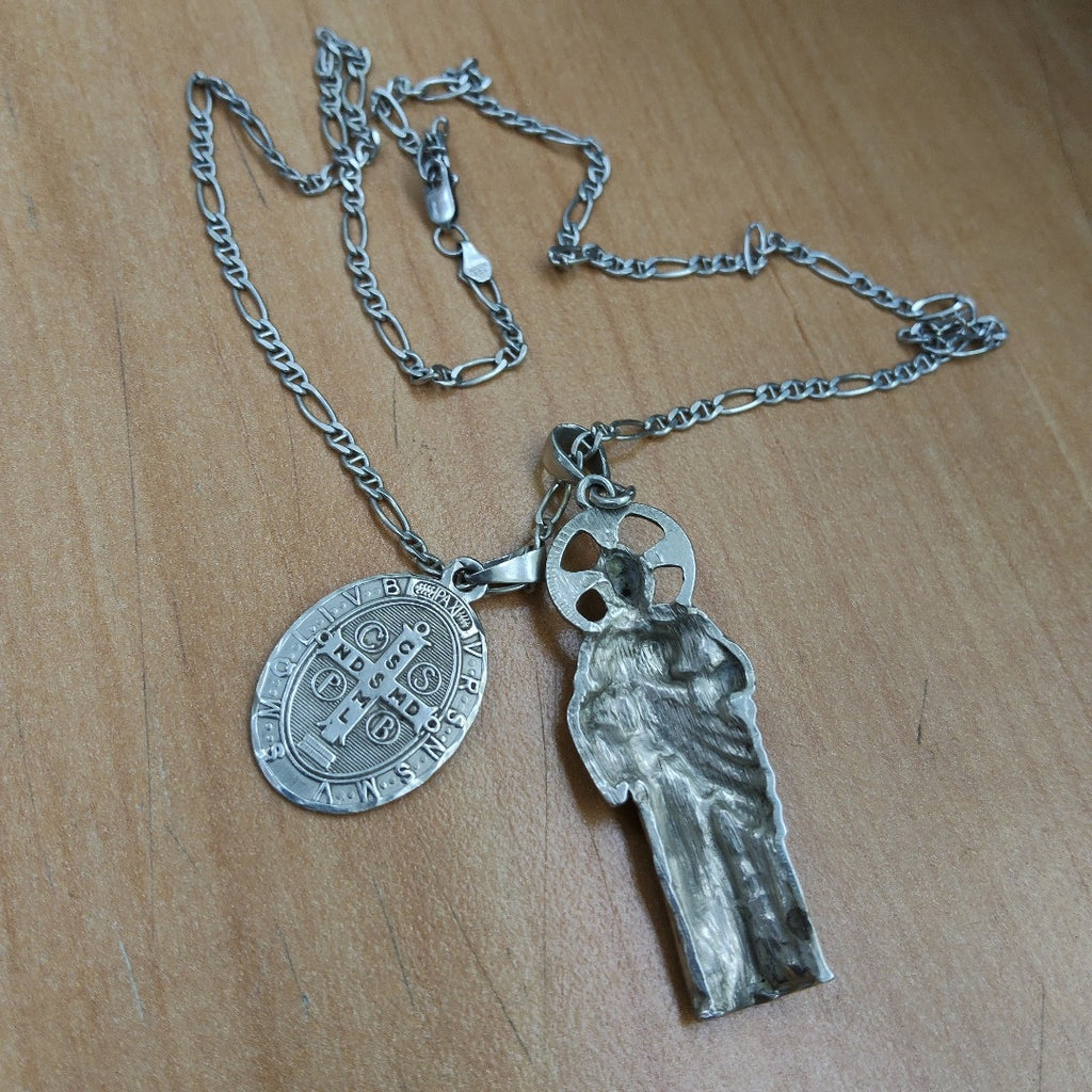 CADENA, DIJE, MEDALLA RELIGIOSA PLATA 18.4 GRMS (SEMINUEVO)