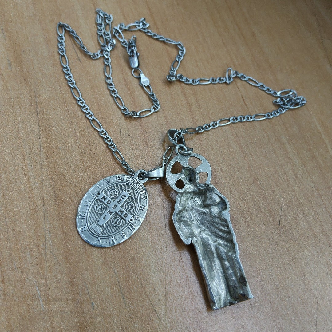 CADENA, DIJE, MEDALLA RELIGIOSA PLATA 18.4 GRMS (SEMINUEVO)