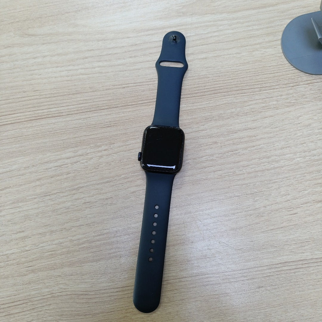 SMARTWATCH APPLE SE 3 ALUMINIO A3326 40 MM GPS + CELULAR (SEMINUEVO)