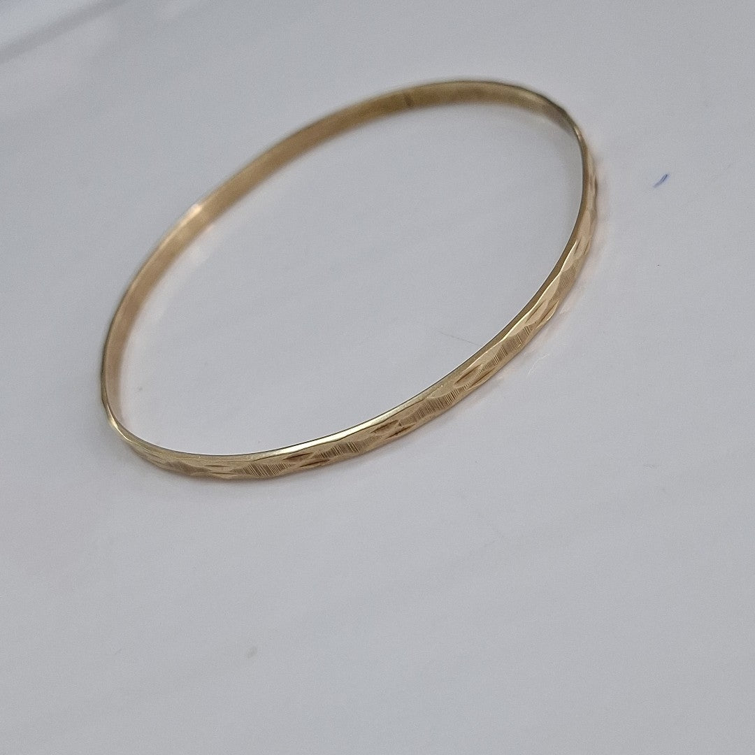 PULSERA RIGIDA ORO 10 K 7,70 GRMS (SEMINUEVO)