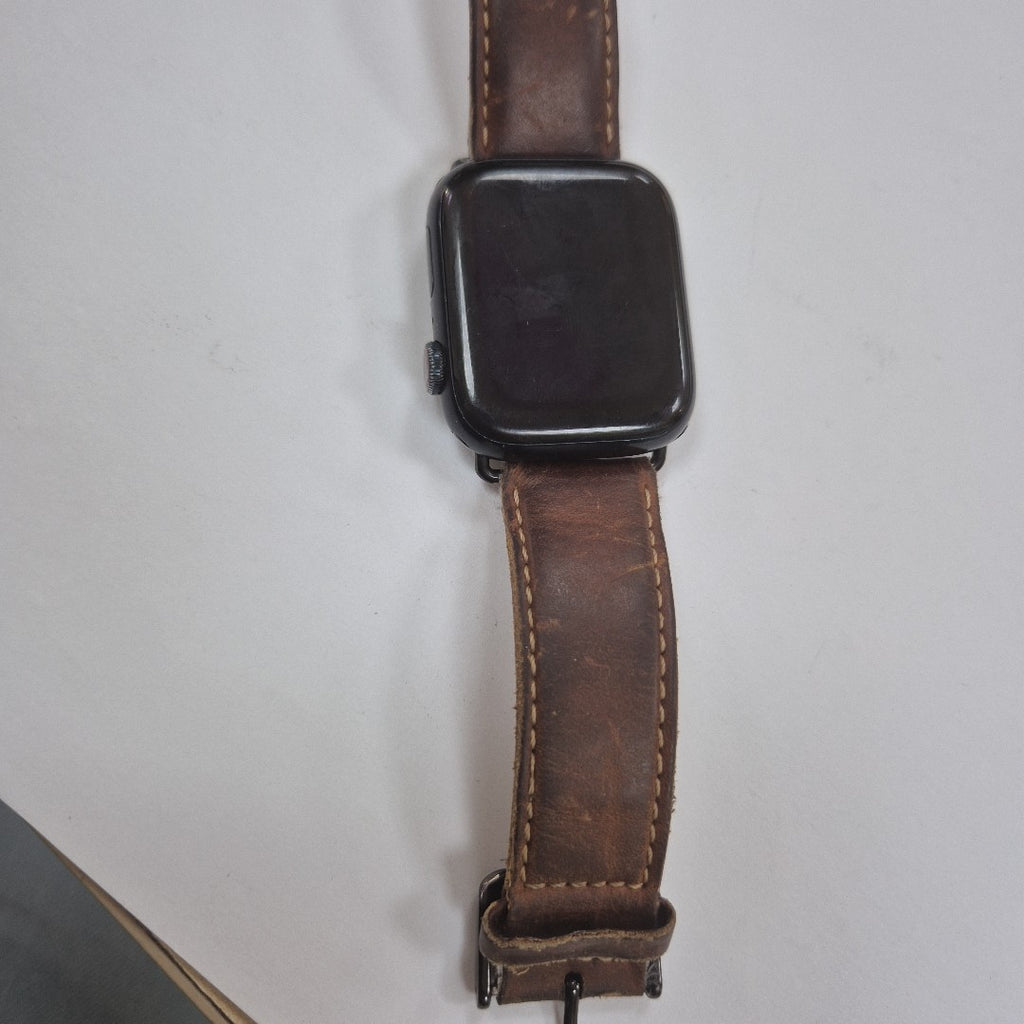 SMARTWATCH APPLE SERIES 7 NIKE ALUMINIO A2474 45 MM GPS (SEMINUEVO)