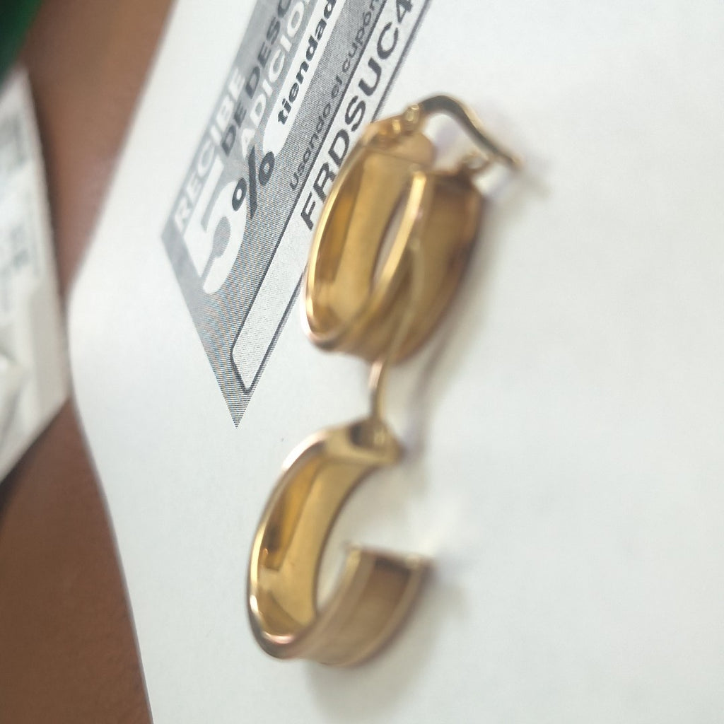ARRACADAS PAR ORO 14 K 1.8 GRMS (SEMINUEVO)
