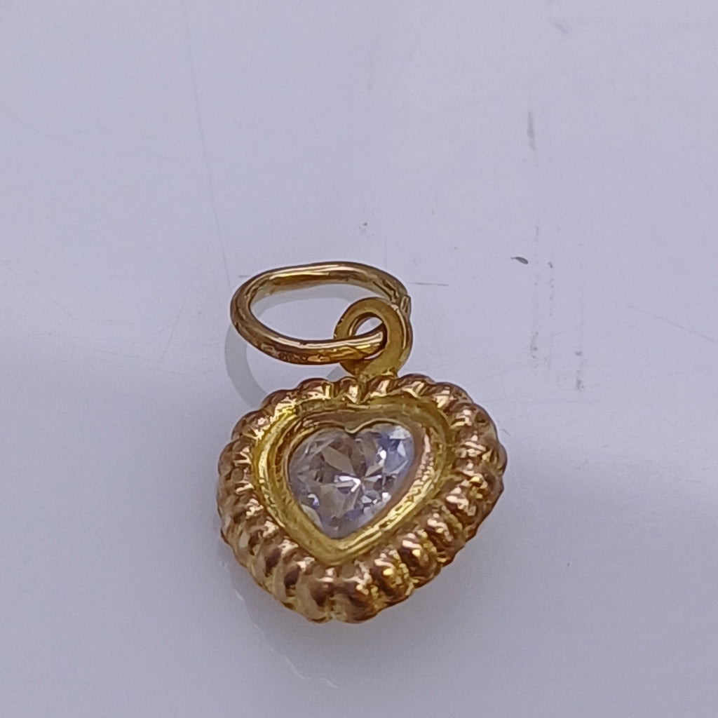DIJE ORO 10 K 0.6 GRMS (SEMINUEVO)