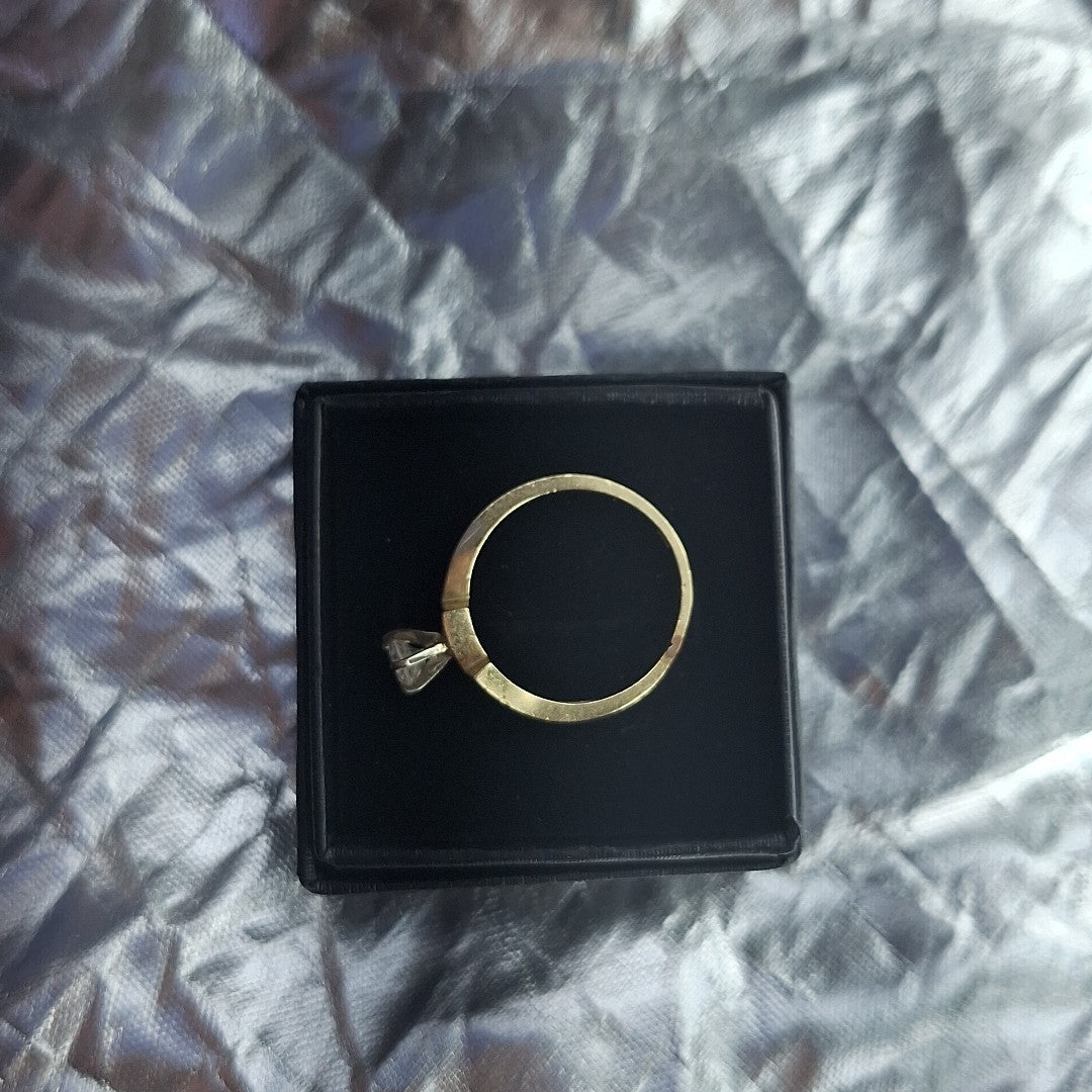 SOLITARIO ORO 14 K 3.3 GRMS (SEMINUEVO)