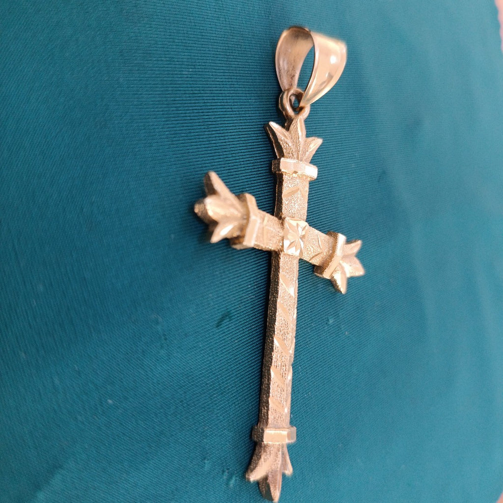 DIJE ORO 14 K 8.3 GRMS (SEMINUEVO)