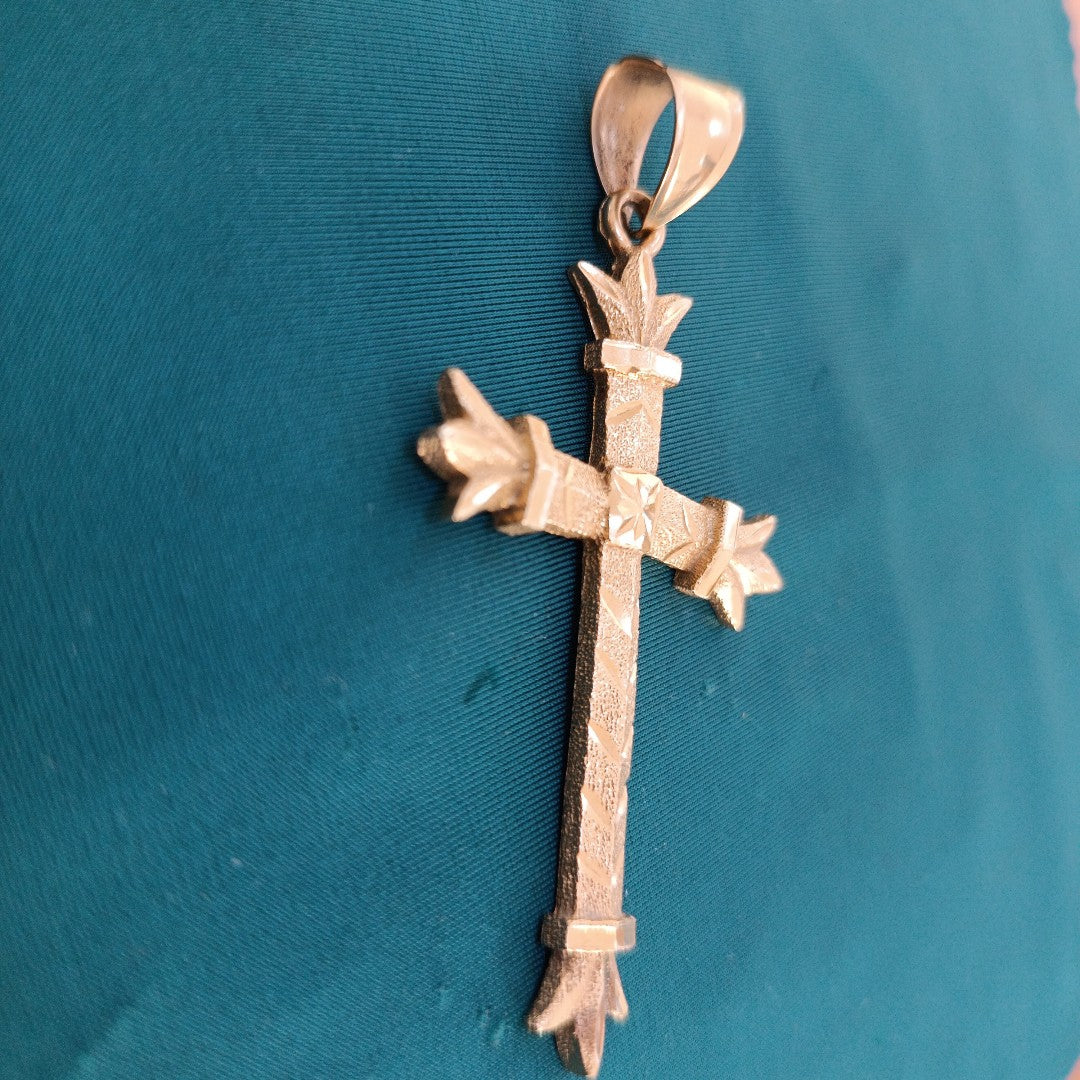 DIJE ORO 14 K 8.3 GRMS (SEMINUEVO)