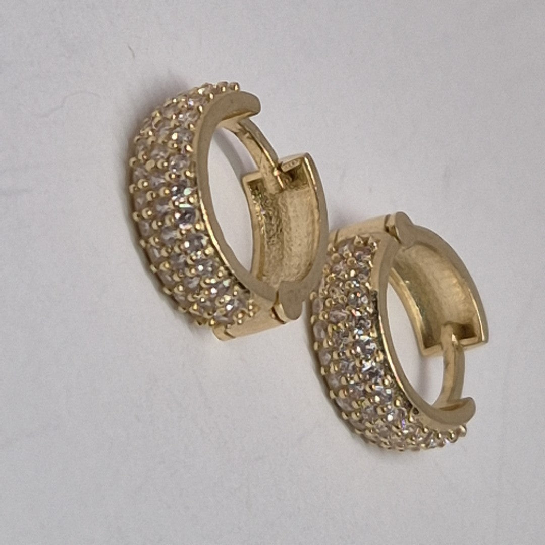 ARETES HUGGIE CON CIRCONIAS 14K 2.1 GR (NUEVO)