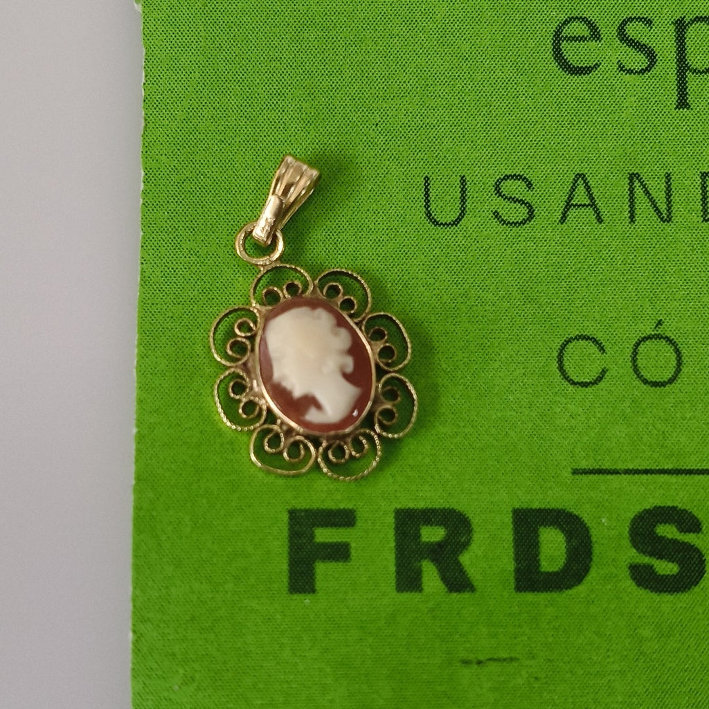 DIJE ORO 14 K 0,80 GRMS (SEMINUEVO)