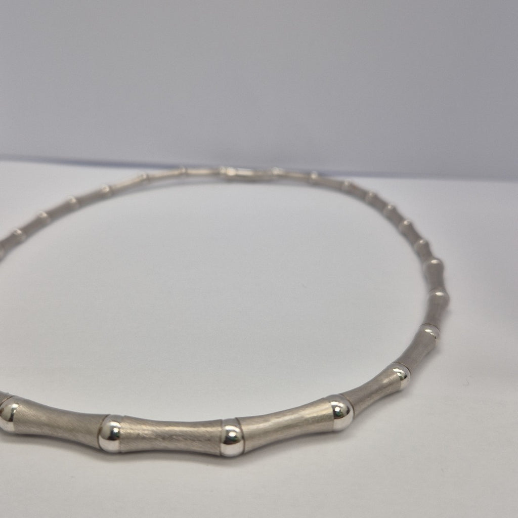 GARGANTILLA ORO BLANCO 14 K 24,70 GRMS (SEMINUEVO)