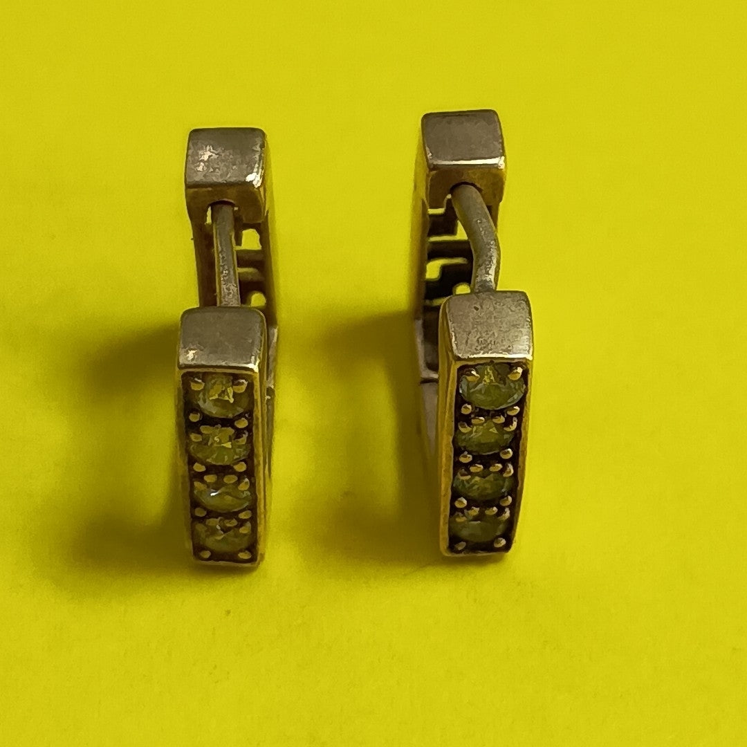 ARETES PAR ORO 10 K 2.2 GRMS (SEMINUEVO)