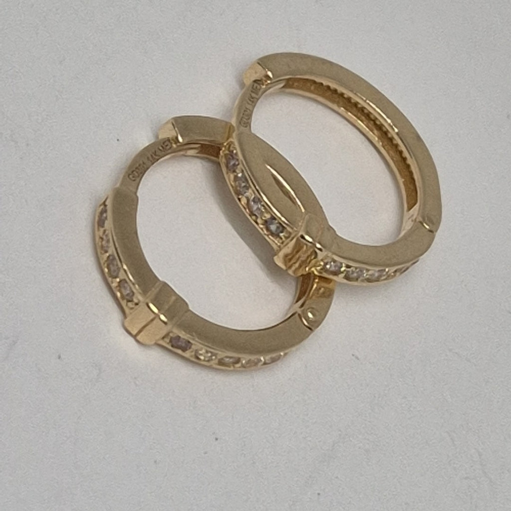 ARETES HUGGIES C CIRCONIA 14K 2 GR (NUEVO)