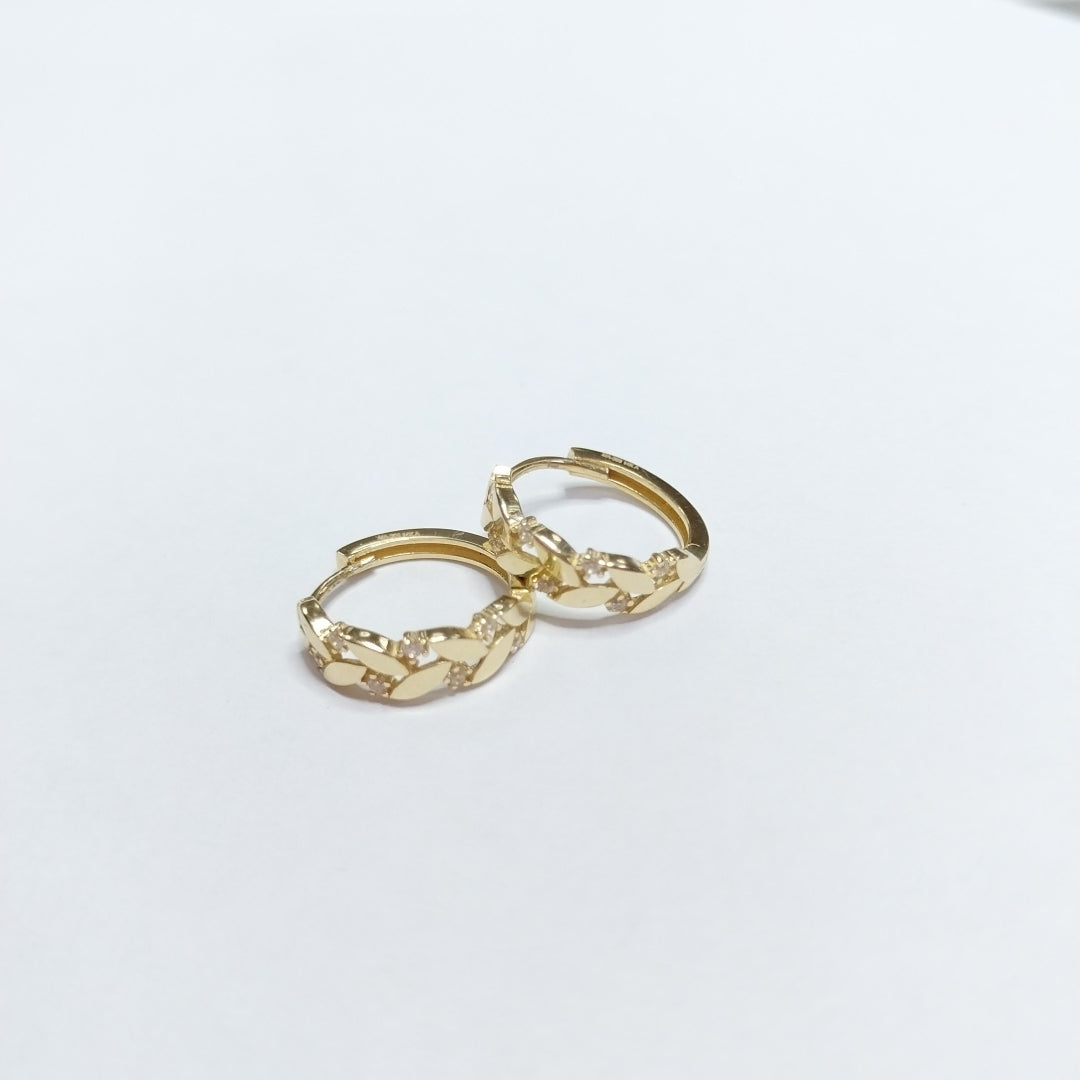 HUGGIES ORO 14K 1.8 (NUEVO)