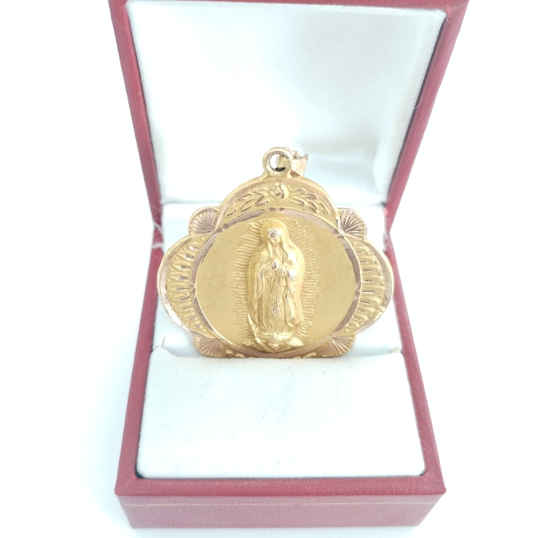 MEDALLA RELIGIOSA ORO 10 K 6,30 GRMS (SEMINUEVO)