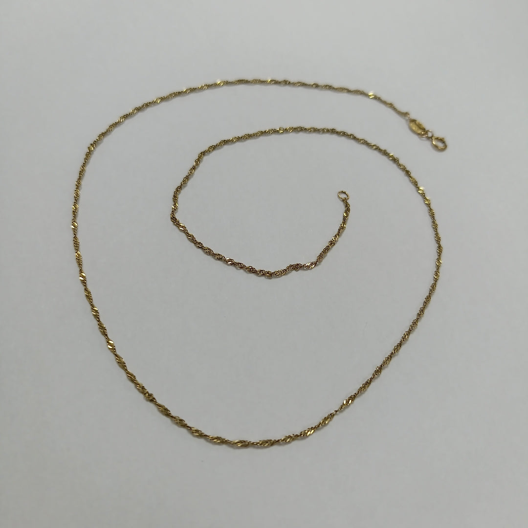 CADENA,MEDALLA RELIGIOSA ORO 10 K 1,80 GRMS (SEMINUEVO)
