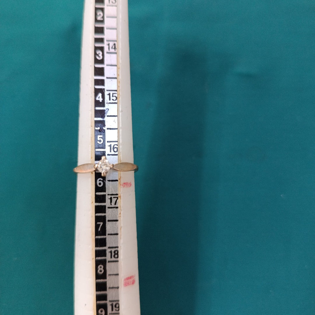 SOLITARIO ORO, ORO BLANCO 14 K 2.5 GRMS (SEMINUEVO)