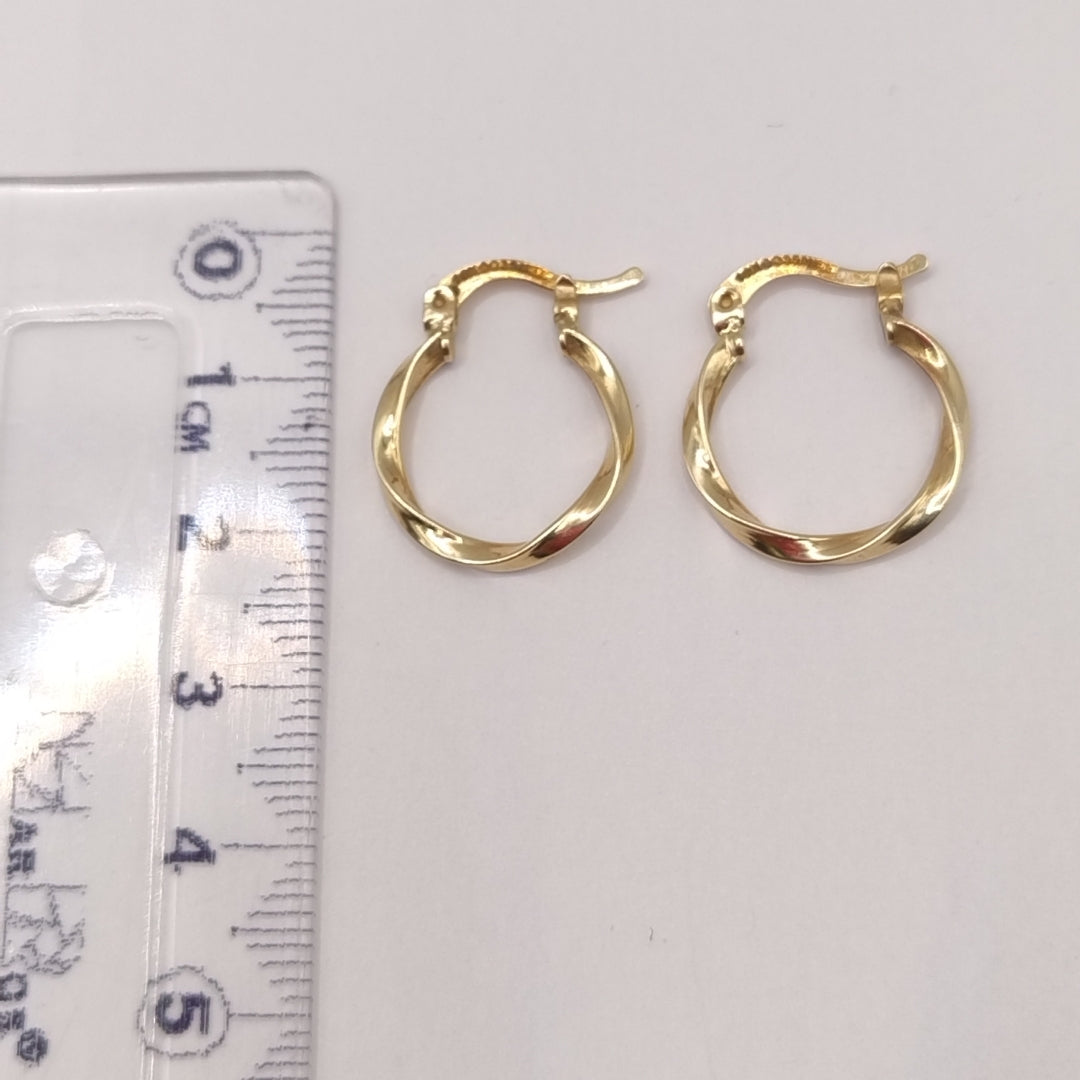 ARRACADAS PAR ORO 10 K 1,40 GRMS (SEMINUEVO)