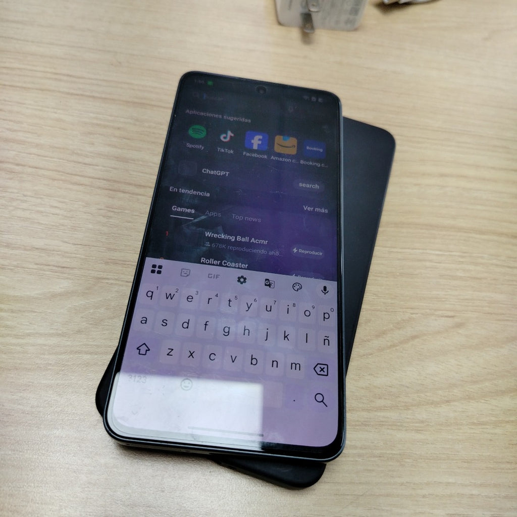 CELULAR OPPO RENO 13F 5G CPH2699 (2025) 256 GB 12 GB RAM (SEMINUEVO)