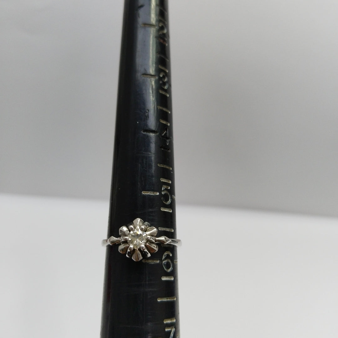 ANILLITO ORO BLANCO 14 K 2.6 GRMS (SEMINUEVO)