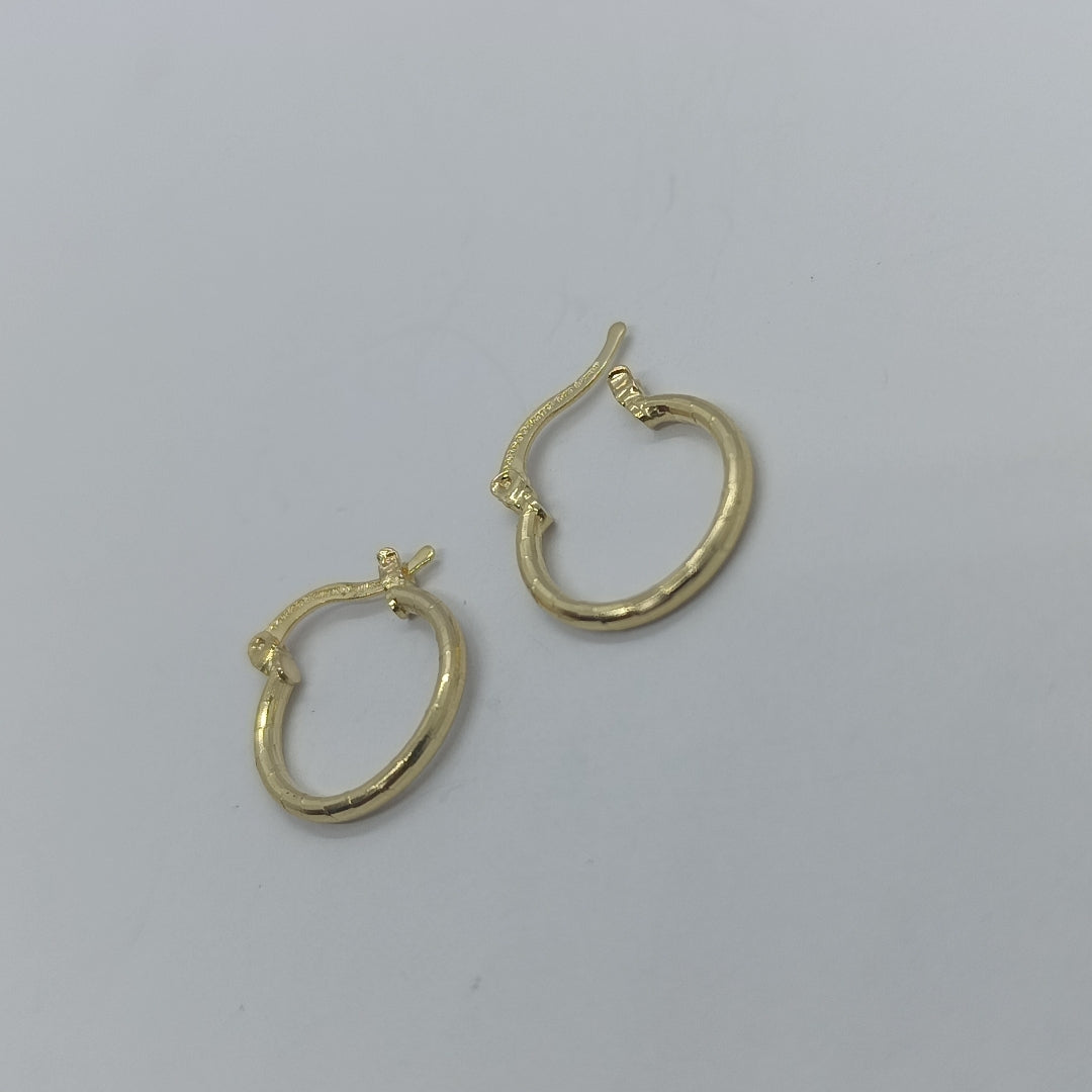ARETES ARRACADAS ESTRIADAS 14K 1.4 GR (NUEVO)