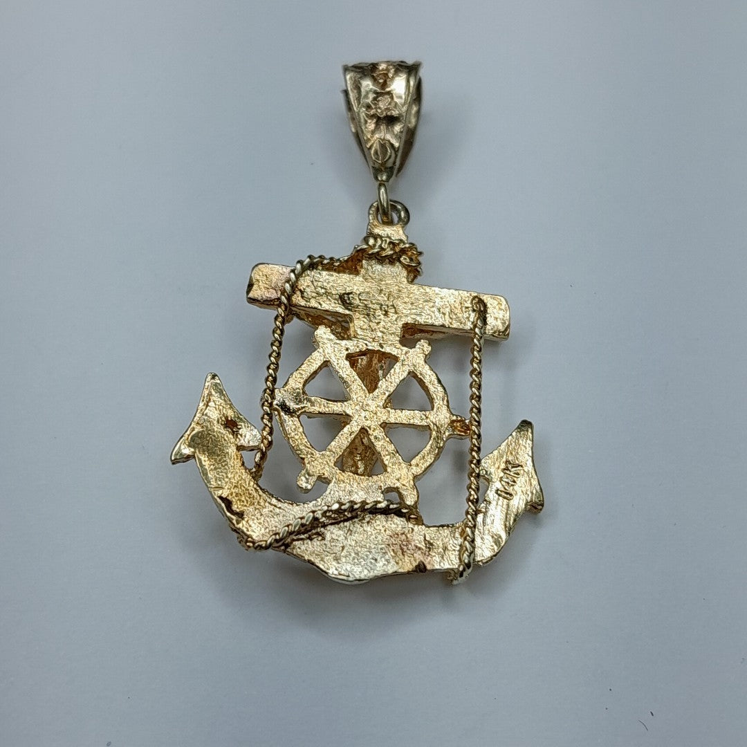 CRISTO EN ANCLA ORO 14 K 3,60 GRMS (SEMINUEVO)