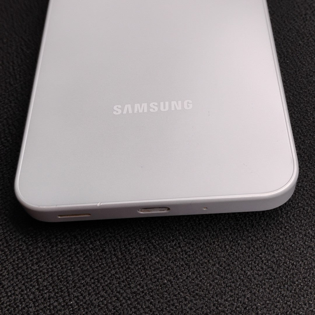 CELULAR SAMSUNG GALAXY A16 SM-A165M (2024) 128 GB 4 GB RAM (SEMINUEVO)