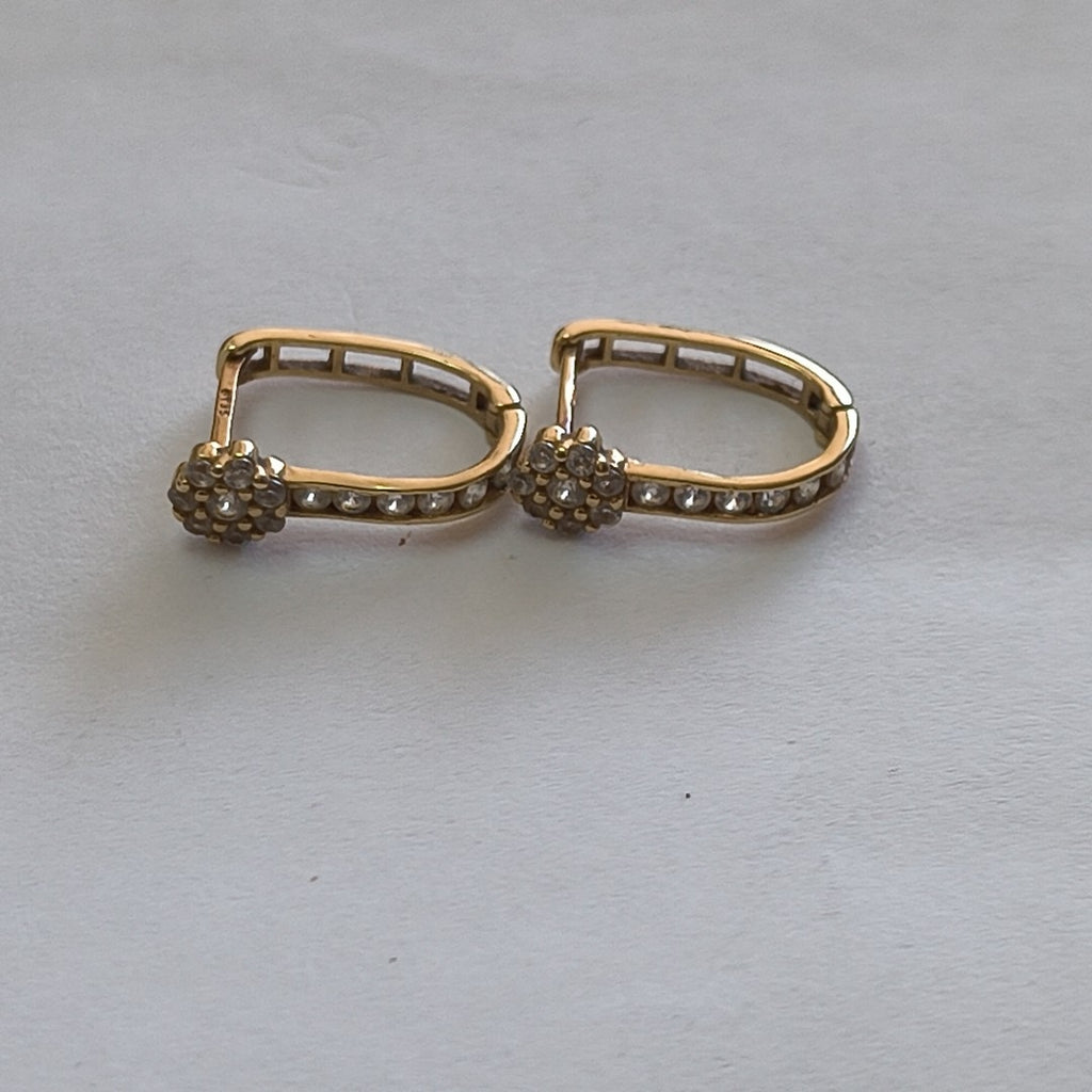 ARETES PAR ORO 10 K 1.7 GRMS (SEMINUEVO)
